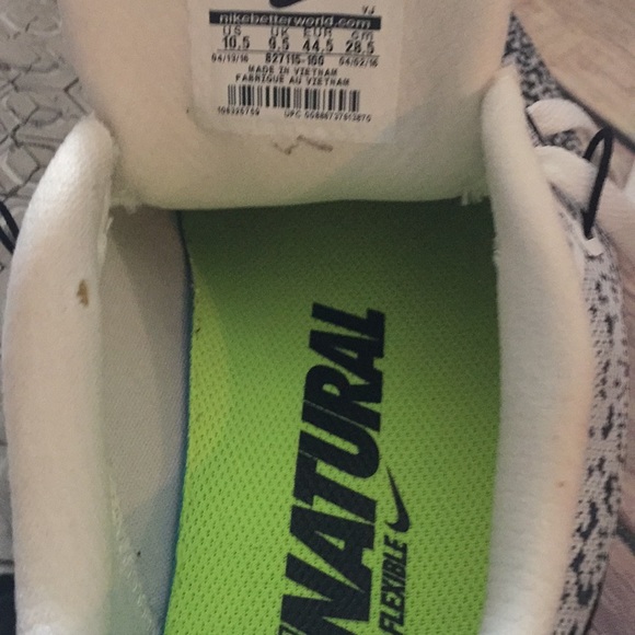 Nike running free flexible size 10 - Picture 5 of 6